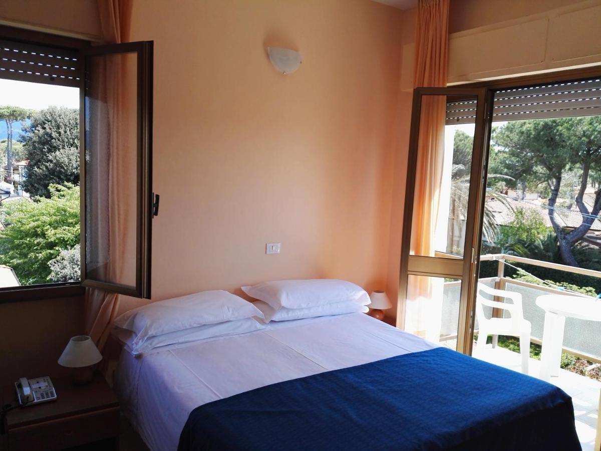 Hotel Elizabeth Marina di Pietrasanta Esterno foto