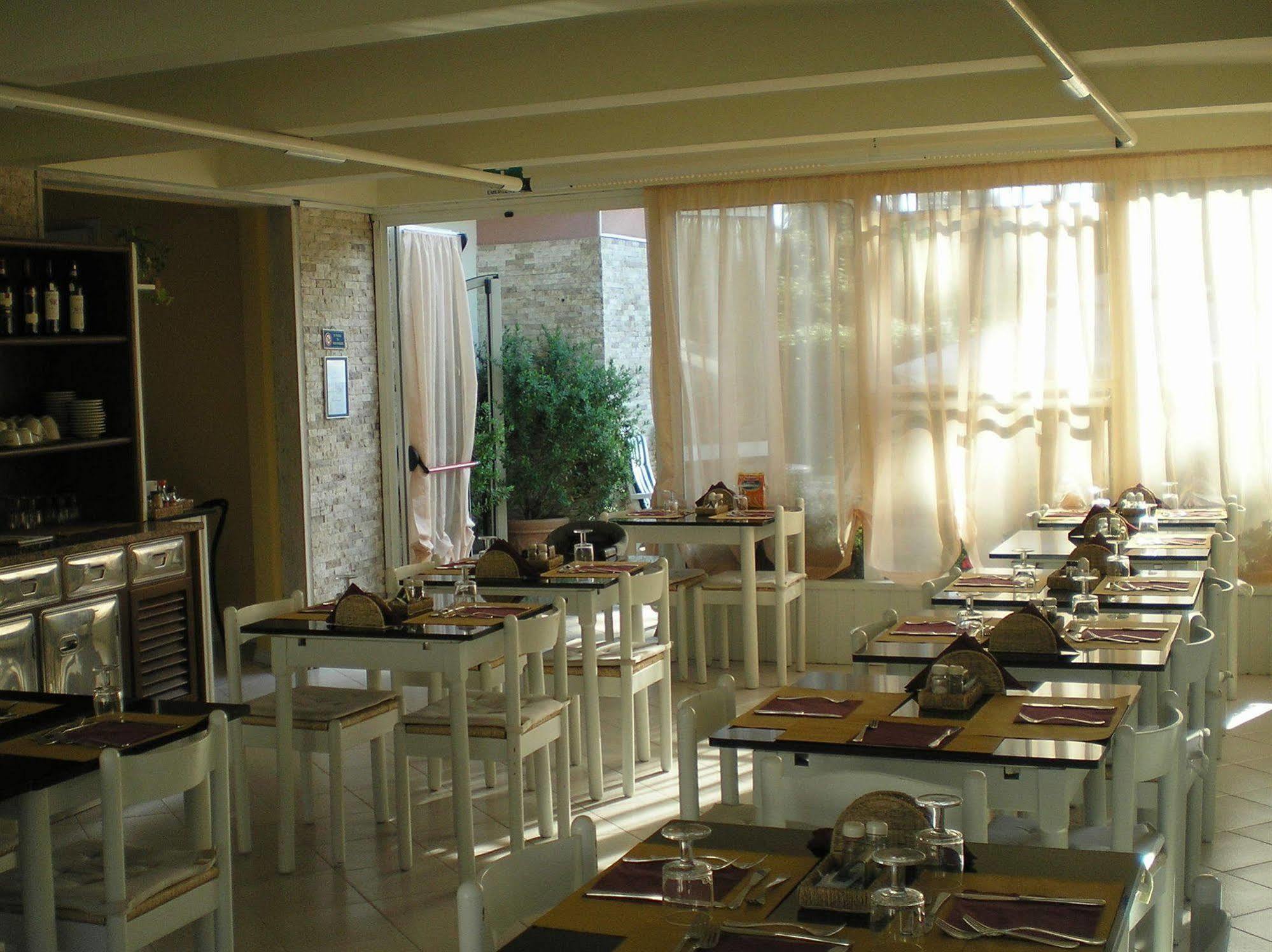 Hotel Elizabeth Marina di Pietrasanta Esterno foto