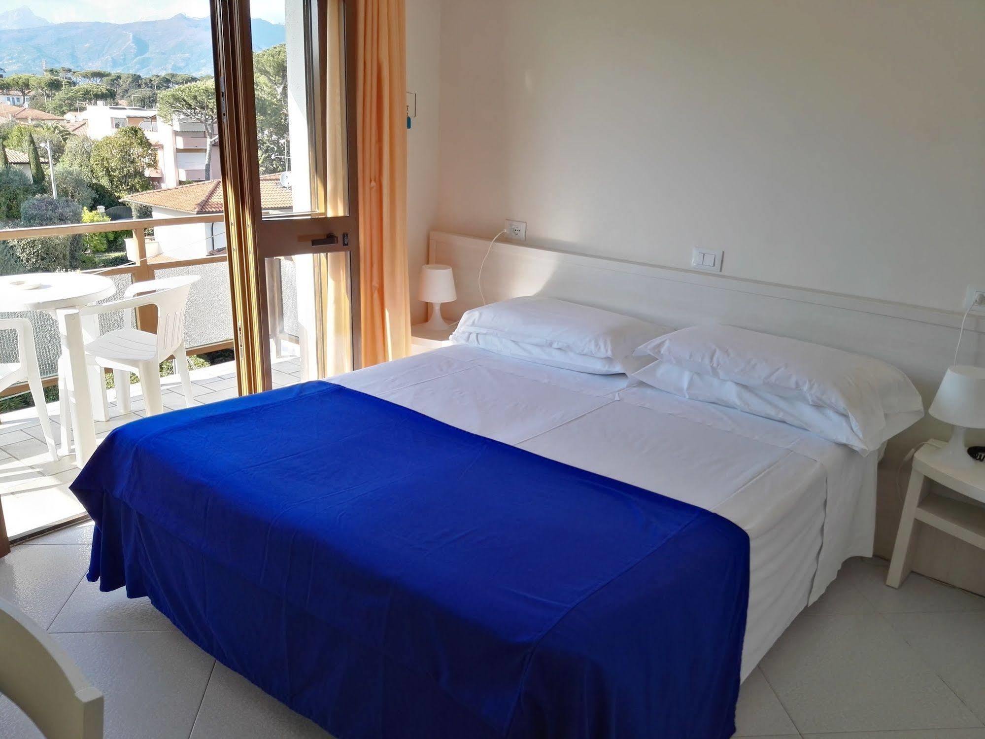 Hotel Elizabeth Marina di Pietrasanta Esterno foto